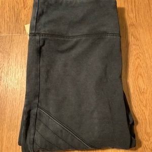 BRAND NEW high waisted leggings